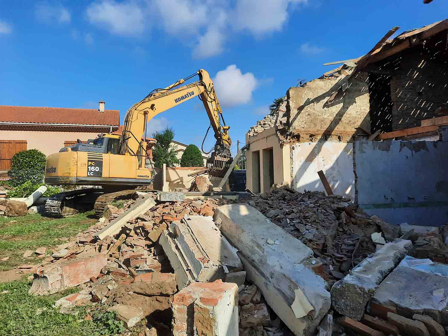 Destruction de maisons à Toulouse